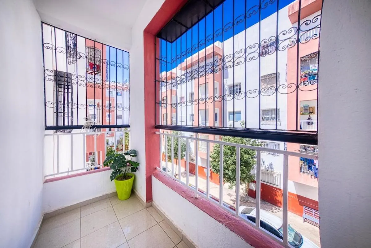 Cozy And Sunny Apartment 아가디르